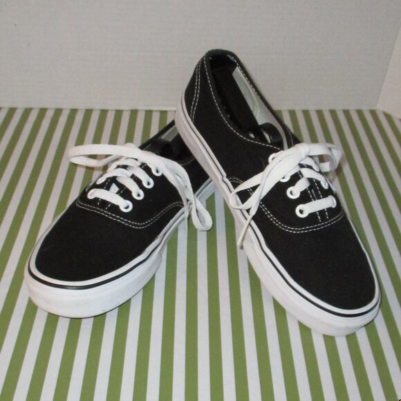 Vans Shoes - Vans Sneakers - Off the Wall